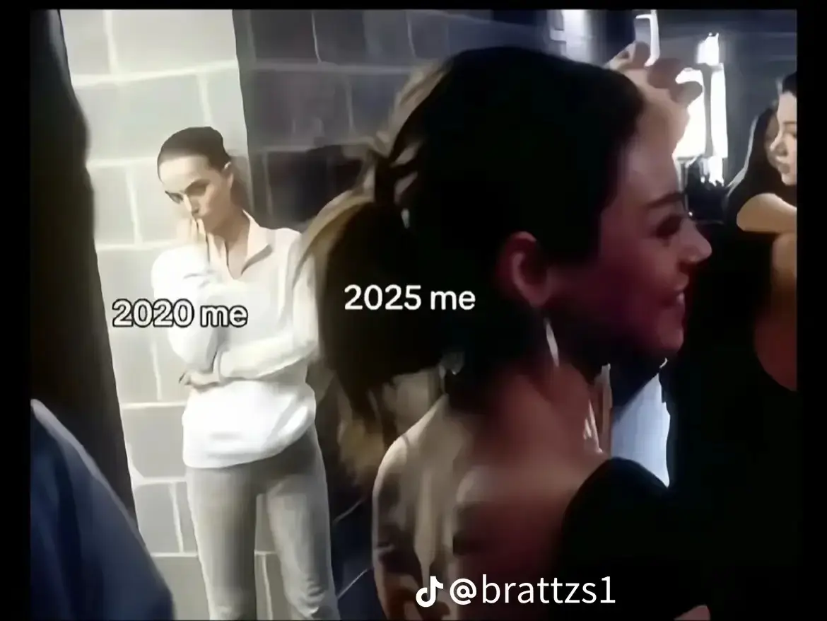 Undiagnosed bipolar vs diagnosed bipolar  Manic in both  Normalize talking about mental health 🤝🏾🫡 #throwback #2020 #2020v2025 #bipolardisorder #bipolar 