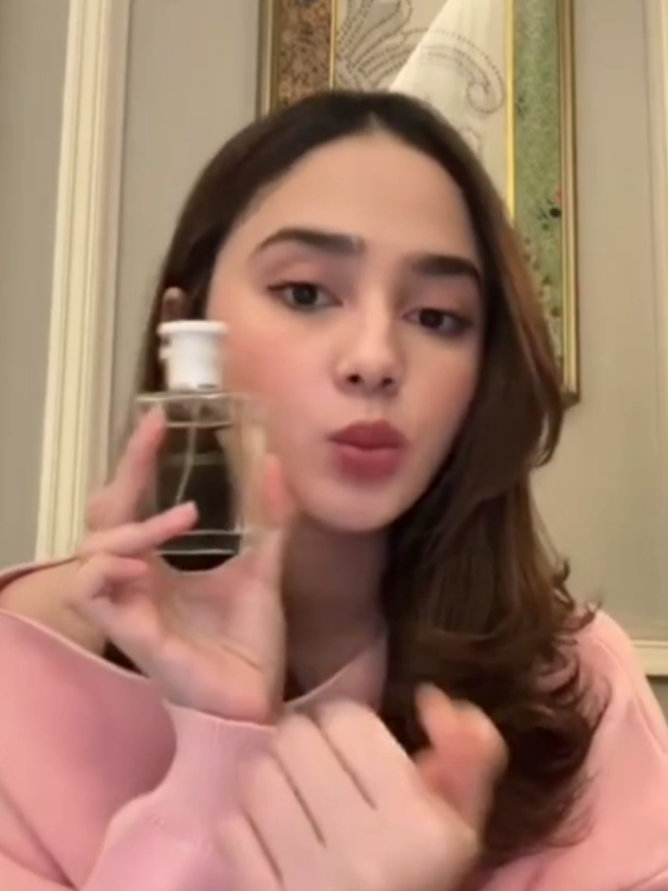 spill parfume Syifa #syifahadju #syifahadjuuu #elrumi #amitrea #fyp 