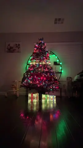 Christmas uploading… 🧑‍🎄🎁❤️