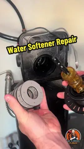 Repairing a leaking water softener by replacing the stack assembly. #plumbing #water #repair #filter #fyp