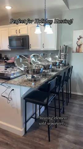 If you’re hosting this holiday these chafing dishes are perfect! The round ones are 5Q and can keep food hot (heating element sold separately) or cold (just add ice to bottom bowl). They have a way to prop up the lid as well. And then I got the 7.5 Q (also available in 5 Q) Buffet Server and Warmer Trays. Perfect for holiday hosting! #hosting #holidays #christmas #christiantiktok 