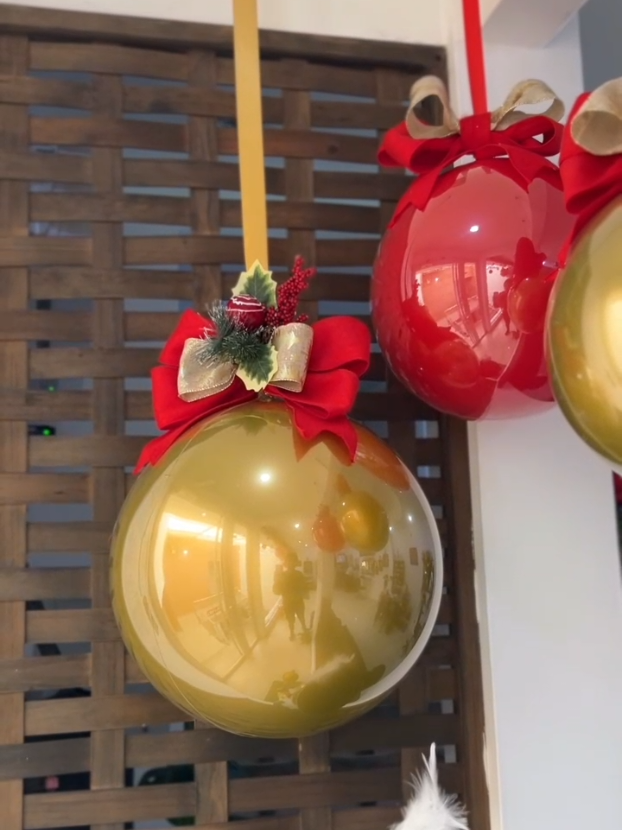 ¡La magia de la navidad está en cada rincón! 🌲 La tendencia más viral de este año. Bambalinas de globo 🎈, perfecta para decorar ese espacio que necesitas. #navidad #venezuela #fyp #tendencia 
