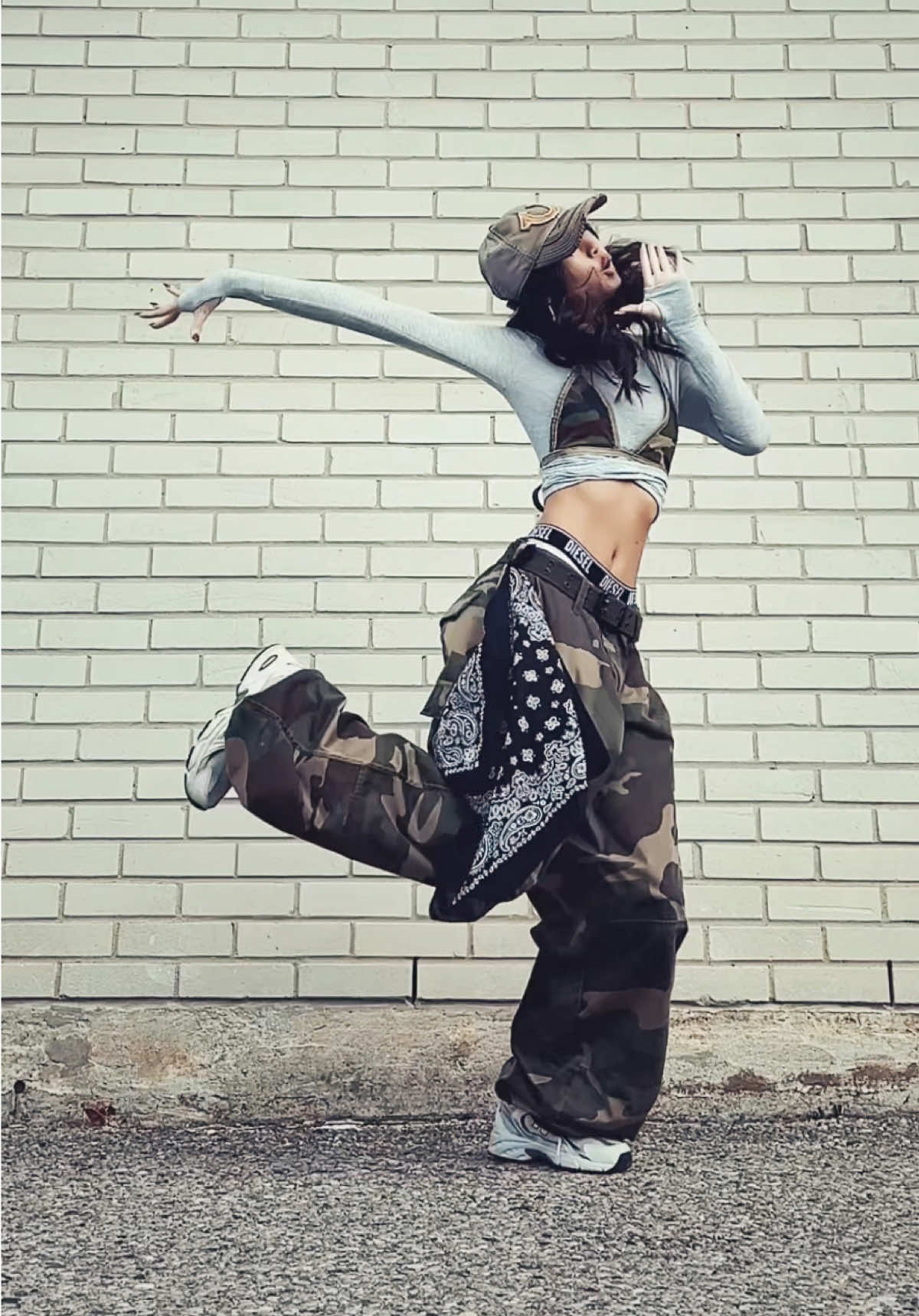 eat it up 🍝 @LE SSERAFIM #le_sserafim #dance #dancecover #kpopdancecover #fyp