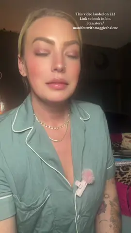 Love reading. Twinflame energy. #twinflame #tarottok #fyp 💜🌈🪬