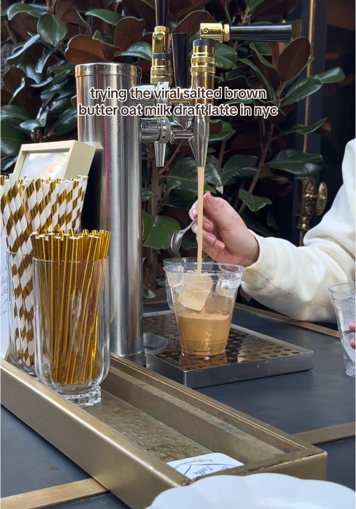 a lady walking by told me “it’s mid but the line moves fast” 😂 she was corrrrrect ☕️ #newyork #newyorkcity #newyorkcoffee #cafeparadiso #saltedbrownbutterlatte #coffee #coffeeshop #viralcoffee 