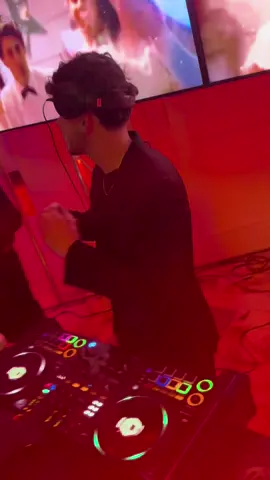 BTS at Gabby’s SW16 📹