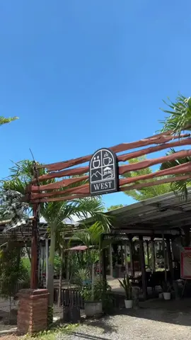 banyak yg belum tahu lokasi WEST nah ini tak spil kan rute lokasinya ya gampang kan???? WEST Coffee & Space 🎈Sidokerto Pati (belakang SMP 6) ⏰ 06.00-21.00 ☎️081390189181 #kulinerpati  #kulinerpatisukses  #kulinerpatienak  #infopati  #fyppppppppppppppppppppppp  @semua 