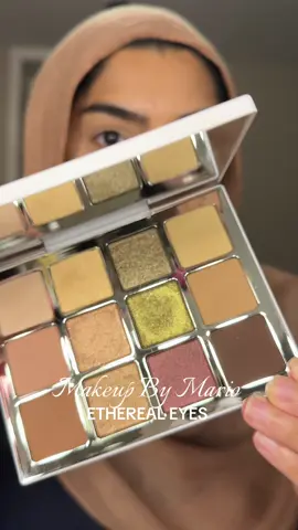 @Makeup By Mario most beautiful shades 💕. Wish the sparkle was more intense.  . . #makeupbymario #eyeshadowpalette #makeup #newmakeup 