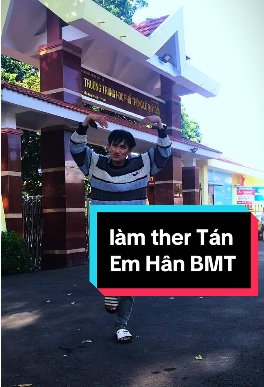 Làm Thơ tán Vợ Hân Trường THPT Lê Quý Đôn BMT Auto Tụng Trứng @Ng Bao Han #Congtungocvu #congtungocvutreoxetang 