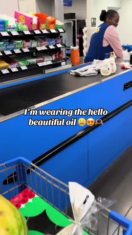 I’m staying up to get the rest of yal orders out by the morning be on the lookout for your shipping emails 😘 #fyp #perfume #perfumetiktok 