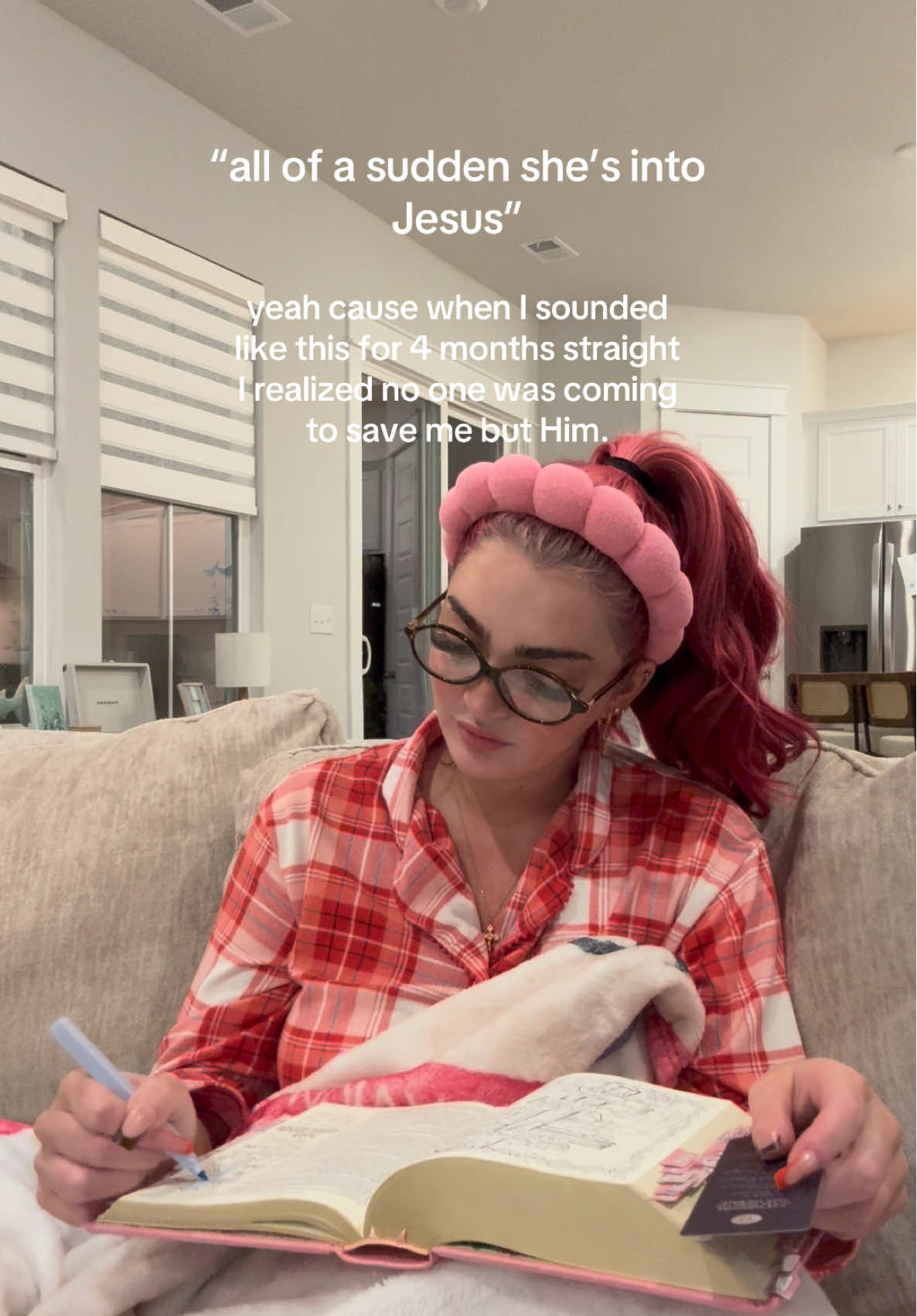 I wasn’t looking for Him, He found me. #jesuslovesyou #christiantiktok #jesus #lordandsavior #jesussaves 