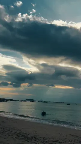 Người dân làng chài bến Bắc Nha Trang (biển Hòn Sện) #beach #nhatrang #bien #fyp #xuhuong 