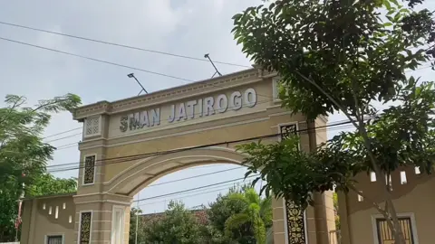 𝐃𝐄𝐃𝐈𝐊𝐀𝐒𝐈 𝐓𝐀𝐍𝐏𝐀 𝐇𝐄𝐍𝐓𝐈 - 𝐒𝐞𝐥𝐚𝐦𝐚𝐭 𝐇𝐚𝐫𝐢 𝐆𝐮𝐫𝐮 𝐍𝐚𝐬𝐢𝐨𝐧𝐚𝐥 2025 💐 Terima kasih kepada seluruh guru yang telah mendidik dengan sepenuh hati. Ilmu dan ketulusanmu akan selalu menjadi fondasi masa depan bangsa ini. “Satu guru, sejuta inspirasi.” 📖 @SMA Negeri Jatirogo  #GuruHebatIndonesiaKuat  #TerimaKasihGuruku  #HariGurudiSekolah 