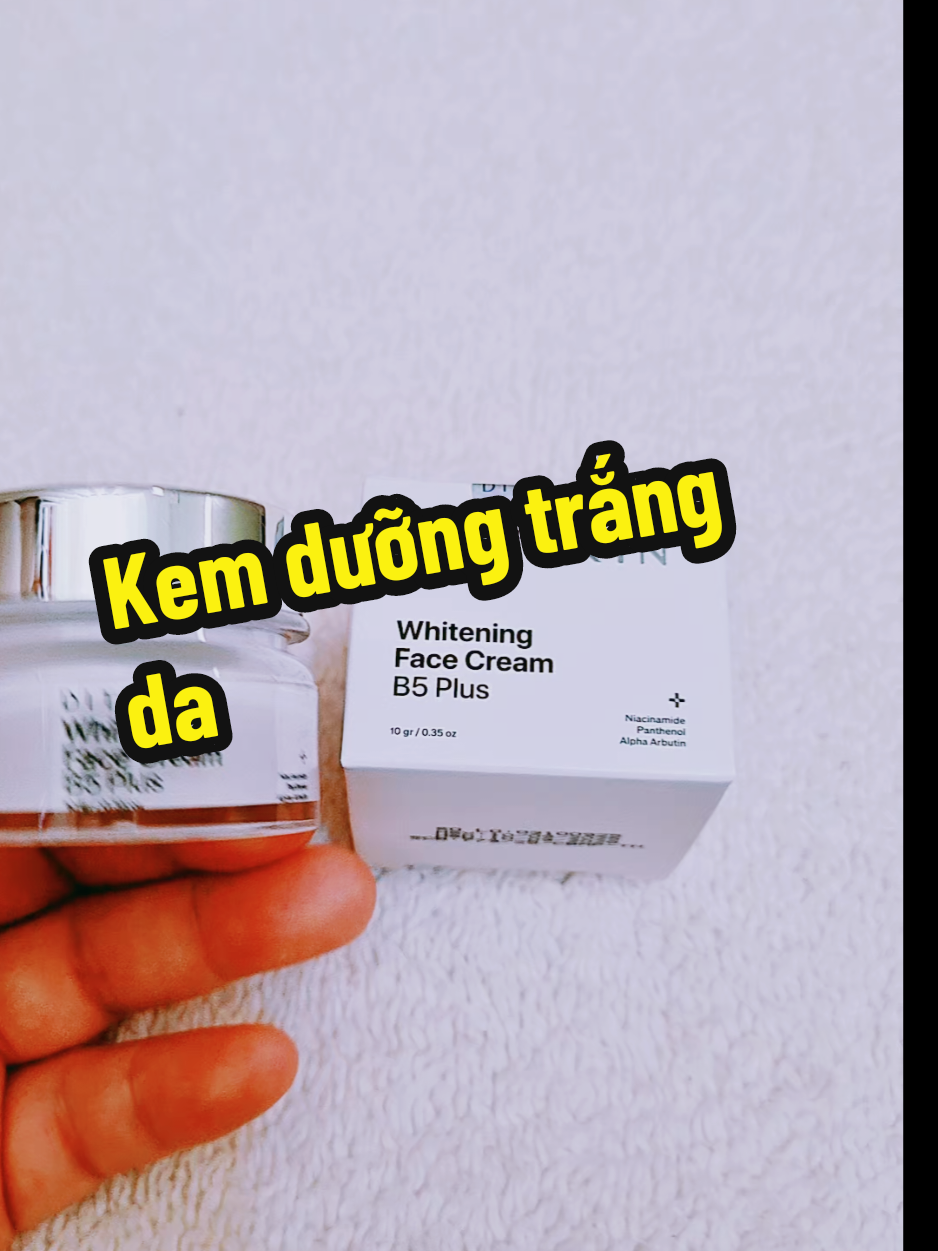 Kem dưỡng trắng da  Whitening Face cream.  #kemduongda  #kemduongtrangda  #kemface  #xuhuong 