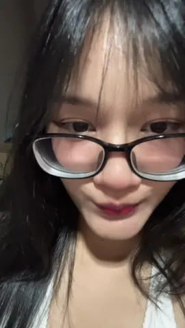 😣ติดเล่นลิ้น