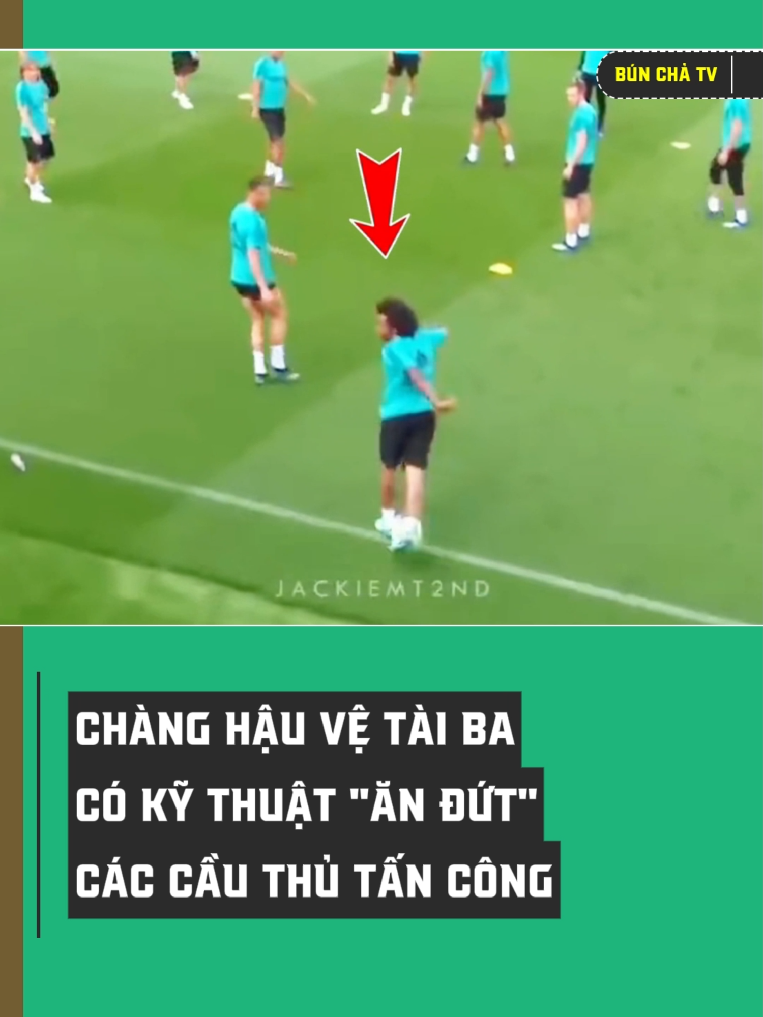 Chàng hậu vệ tài ba có kỹ thuật 