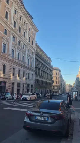 Italian local fair Event 4K 🇮🇹 #unfeezmyaccount 🇪🇺#travel #viral  #italy #viralvideos 