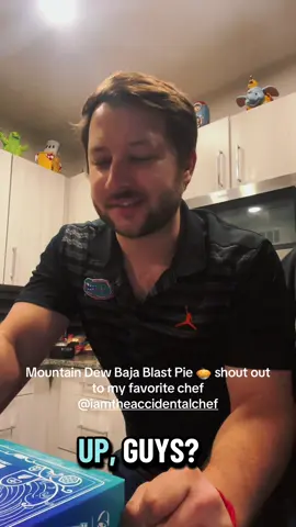 Mountain Dew Baja Blast Pie with @🦋Yuli ॐ Shout out to my favorite Chef @iamtheaccidentalchef go check out his channel! #bajablast #tacobell #tastesabrinacarpenter #fyp Why no utensil? 🍴 
