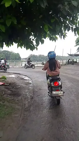 kolam renang gratis.😆👍🏼👍🏼🫰🏼