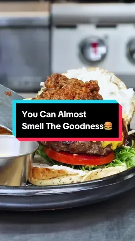 You can almost smell the goodness through the screen 🍔. #theroostpng #tastynunique #burger #fypシ 