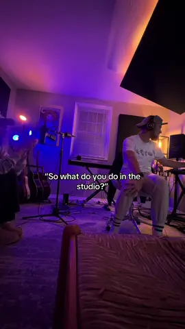 When people ask me what I do I’m gonna show them this video @AFTRDRK 