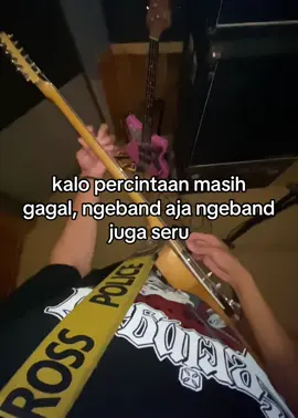 just having fun #biasabiasaaja #yabegitulah #band 