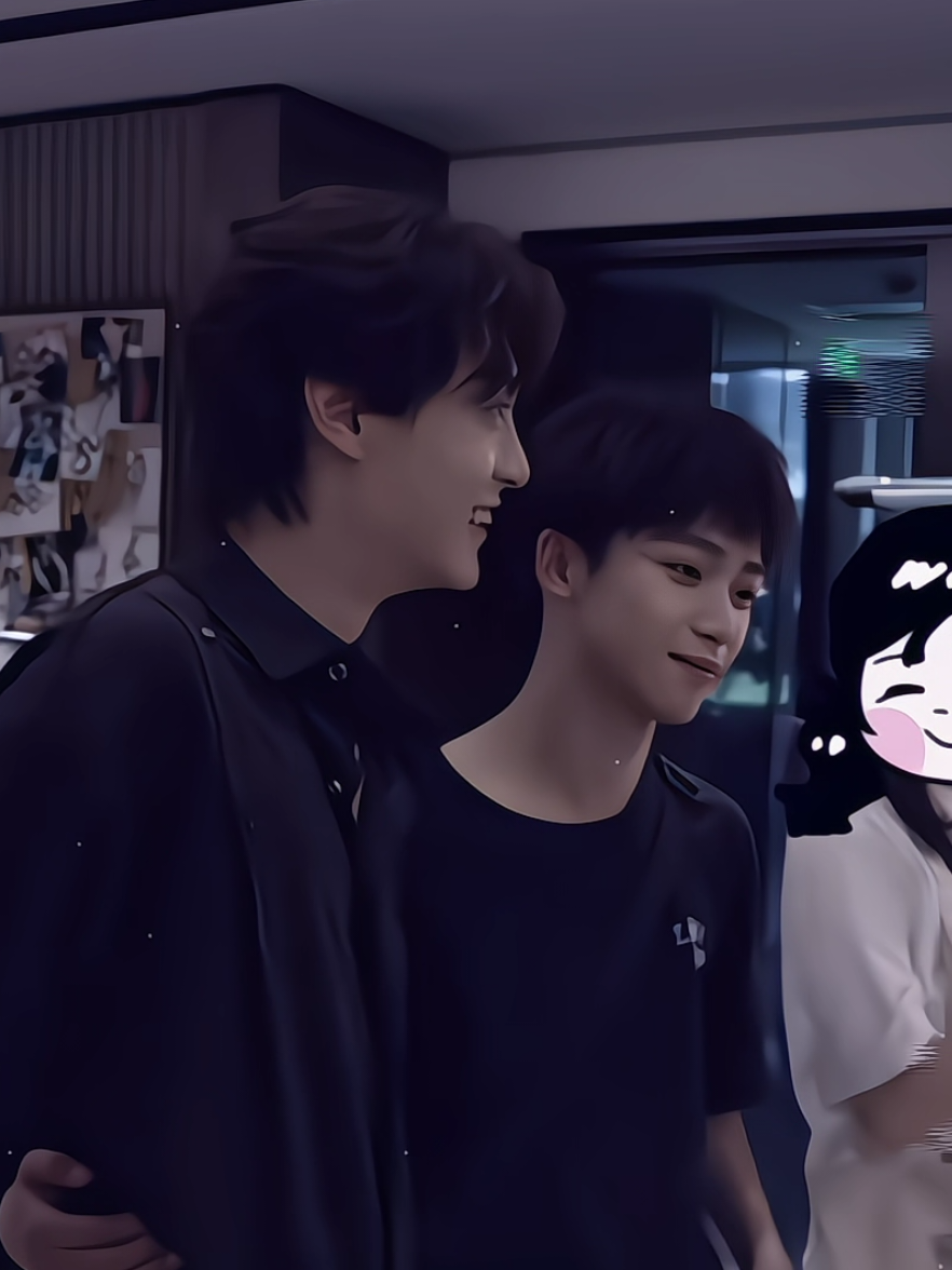 : đến cuối cùng cả 2 vẫn không nỡ rời xa nhauu #ziyu #tianxuning #viral 