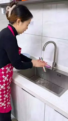 Hộp đựng đũa muỗng thìa có nắp đậy  #giadungtienich #hopdungduamuong #xuhuongtiktok #tiktokshop 