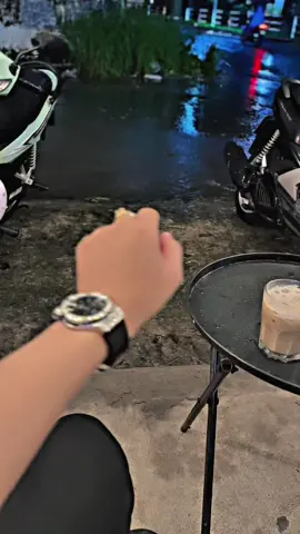 Mê nha 🥰🛍️#dongho #donghonam #donghoyshi #thoitrangnam #chaypho 