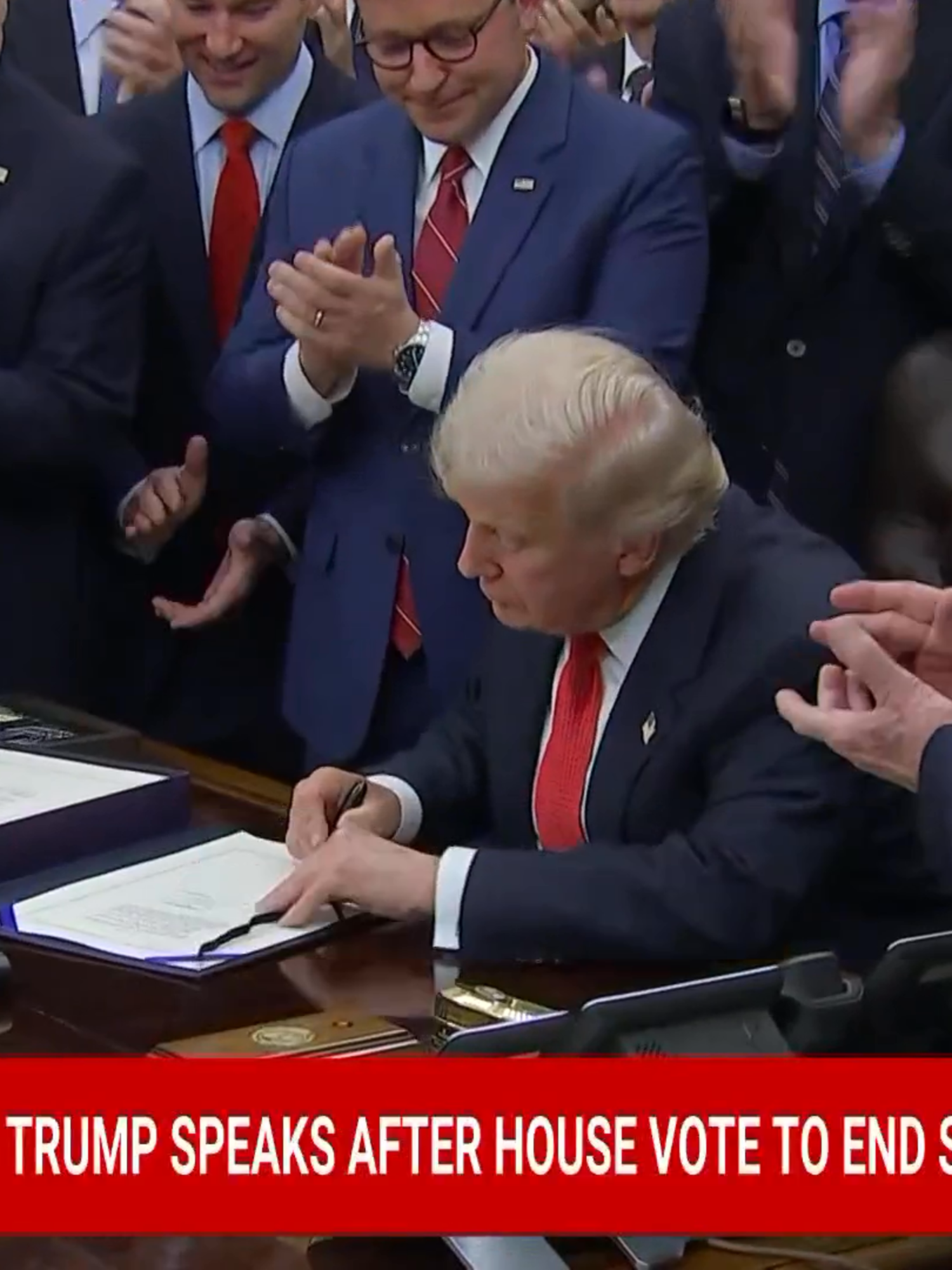 BREAKING: President #Trump signs bill to reopen the government after a 43-day shutdown.
