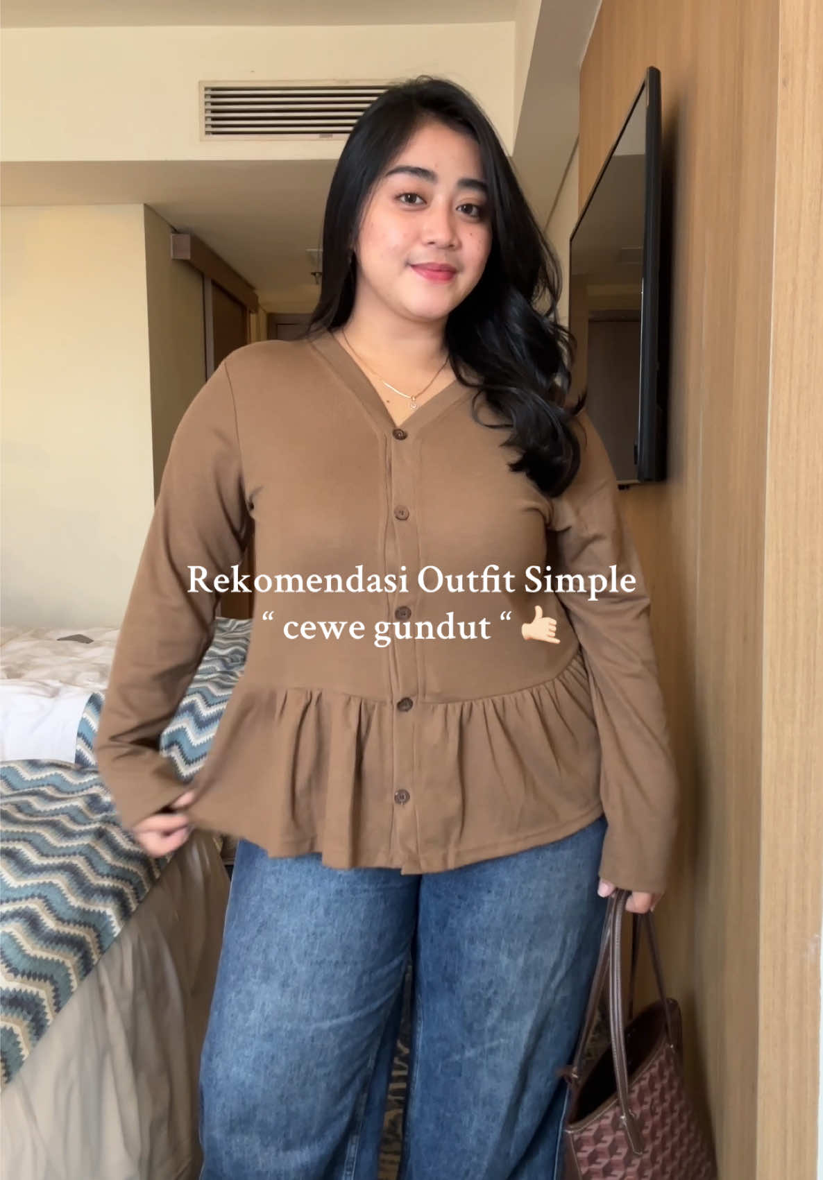 cocok bgt buat ngampus/nongki sm bestie 😋✨ #ootdplussize #plussizefashion 