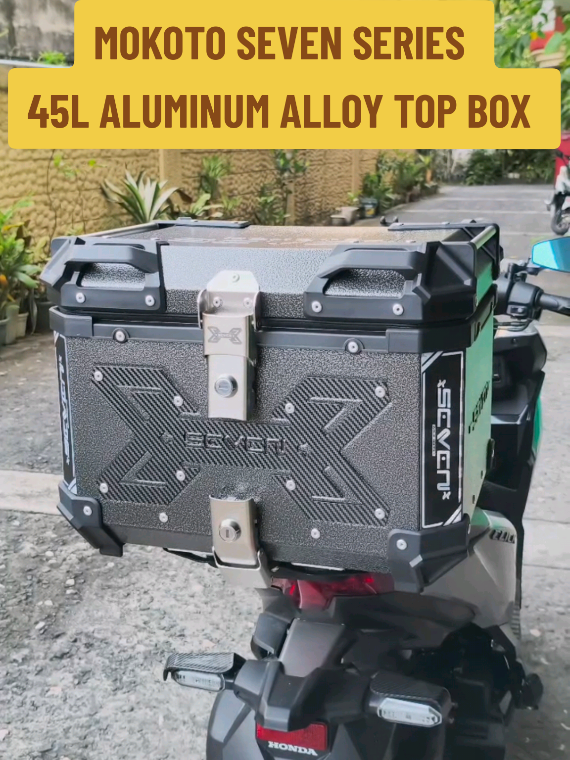 #motorcycletopbox , #bikestorage , ##classicstyle , ##topboxdesign , #motorcycleguide 