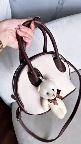 restock warna bw & brown yaah #fyp #tasaesthetic #slingbagsalatiga #slingbagaesthetic #tasgemes 