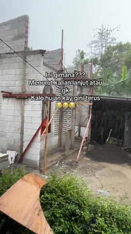 Saran gyus 😭😭😭 galau kalo kaya gini terus #rumahminimalis #pembangunanrumah #rumahtumbuh 