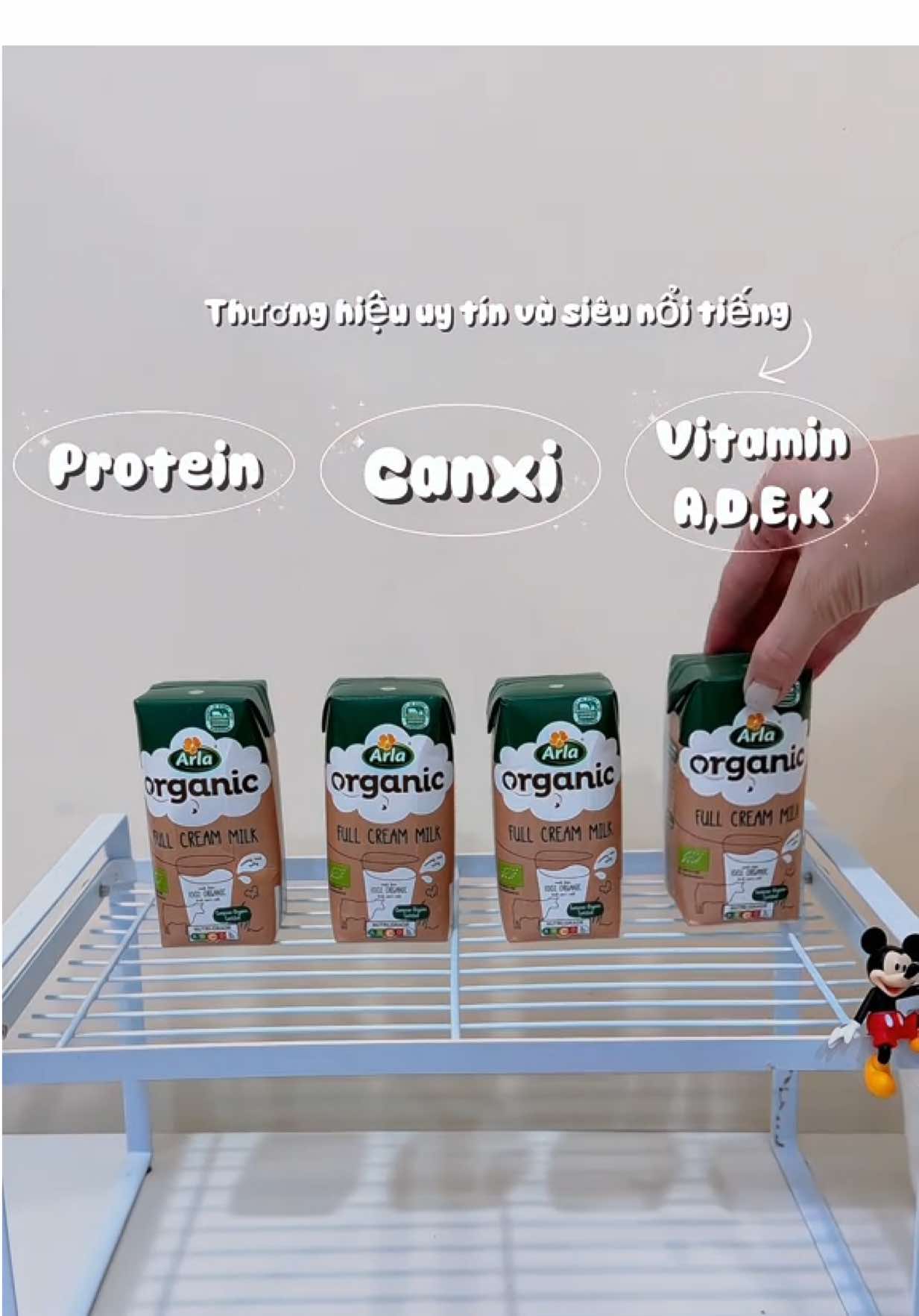 Thơm ngon dễ uống. Đạm A2 dễ tiêu hoá, ngoài ra hàm lượng canxi cao giúp chắc khoẻ xương và phát triển chiều cao. Các mẹ nên thử cho con nha #suatuoi #arla #suatuioragnic #review #bimsua  