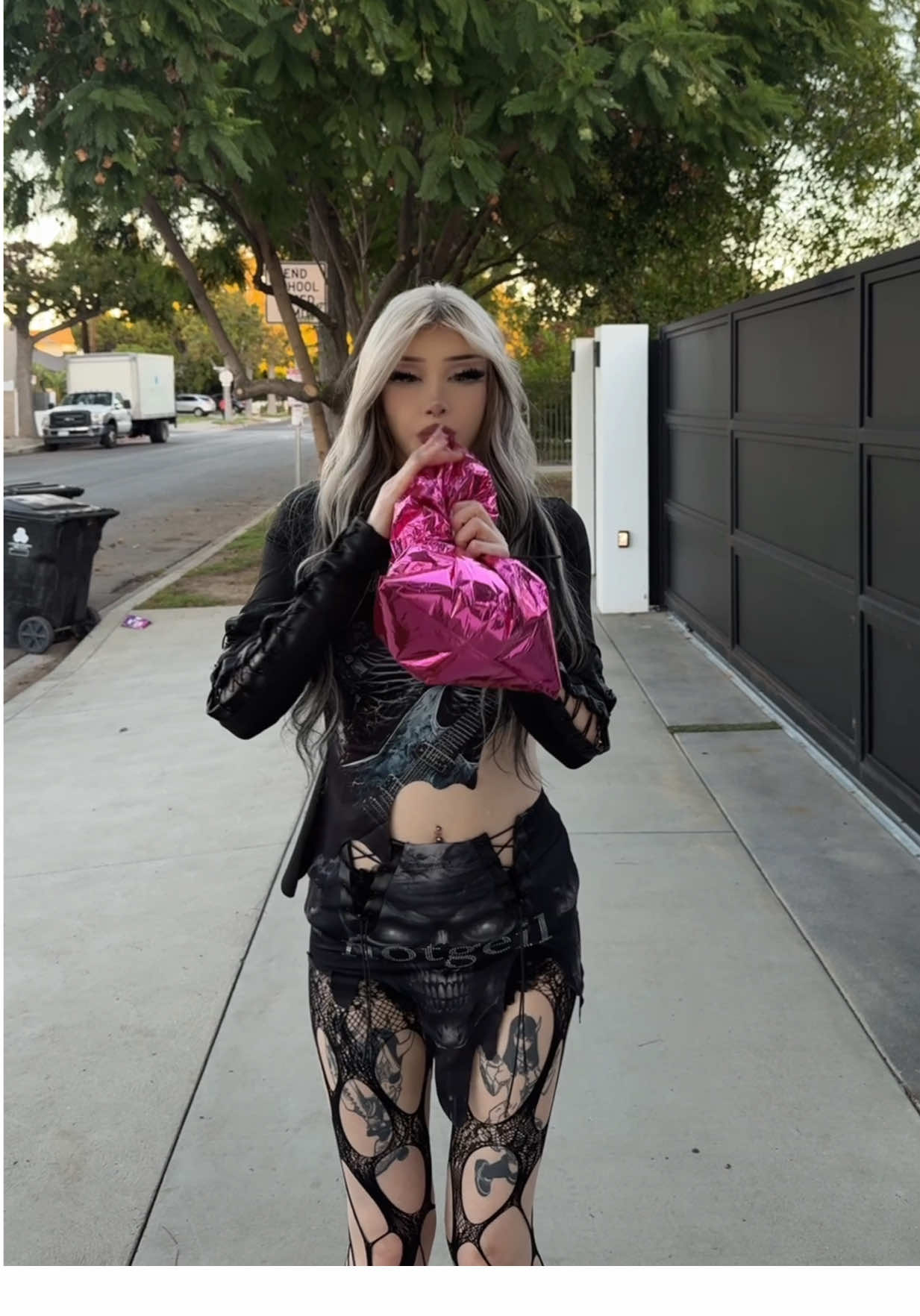 Uwu on helium #fyp #altgirl #egirl #helium #uwu 