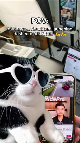 Akhirnya... the wait is over 🛵🛵🏍️🏍️ VROOMM 