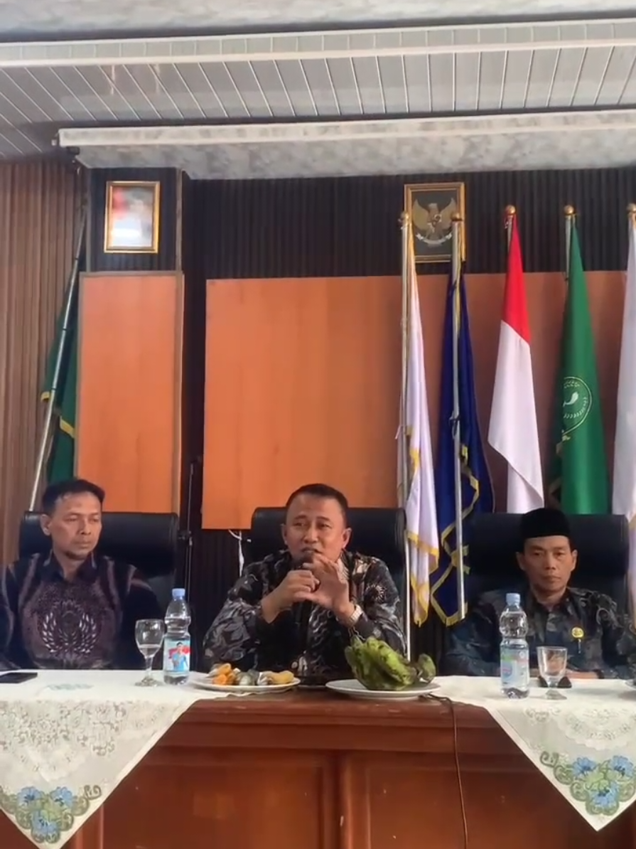 #serahterimajabatankepalasekolah  Haii Sobat Libels... Berikut prosesi serah terima jabatan kepala sekolah SMAN 15 Garut. Semangat Baru mulai diterapkan dan membawa visi dan misi baru bagi sekolah kita tercinta. Semangat semuanya. @Ayah  #sekolahnyaparajuara #sman15garut #cadisdikwilxi #disdikjabar 