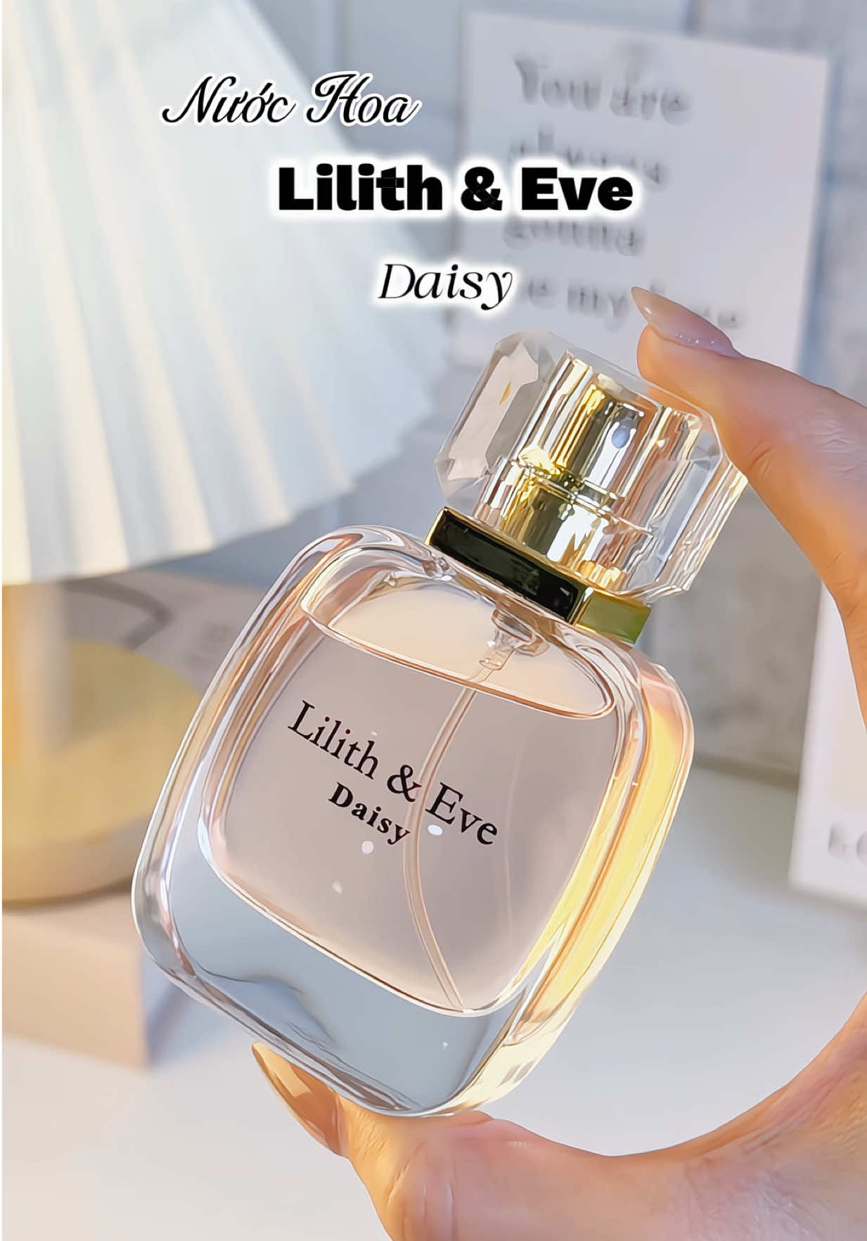 Nước hoa Lilith & Eve vừa giá hạt dẻ vừa thơm vừa lưu hương lâu.  Mùi này thơm lắm nên thử nha. #nuochoanu #lilithandeve 