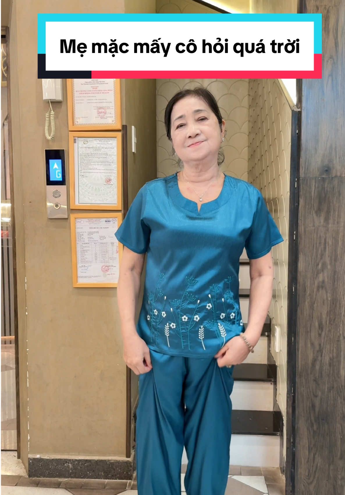 Mẹ mặc mấy cô hỏi quá trời#tinhdobotrungnien #xuhuong #botrungnien 