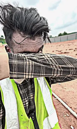 যে কোন বিনিময়ে মাকে হাসাতে চাই আল্লাহ😓👷‍♂️#মা #sikderahad #foruyou #fyp #bangladesh🇧🇩 