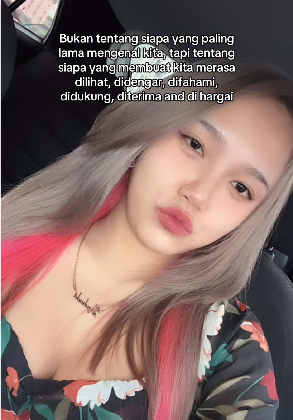 tak sementinya yang lama dengan kita tu faham kita , kadang yang dengan kita sekejap ni la lebih memahami kita ☺️