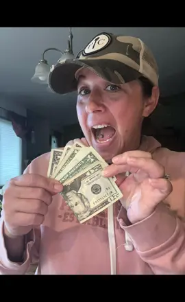 🎄💸 Real talk… If you could join Pampered Chef for just $19.80 and make a little extra Christmas money… Would you do it? 👀✨ Comment YES, MAYBE, or TELL ME MORE 👇 #PamperedChef #SideHustleMom #ChristmasCash #WorkFromAnywhere #foryourpage 