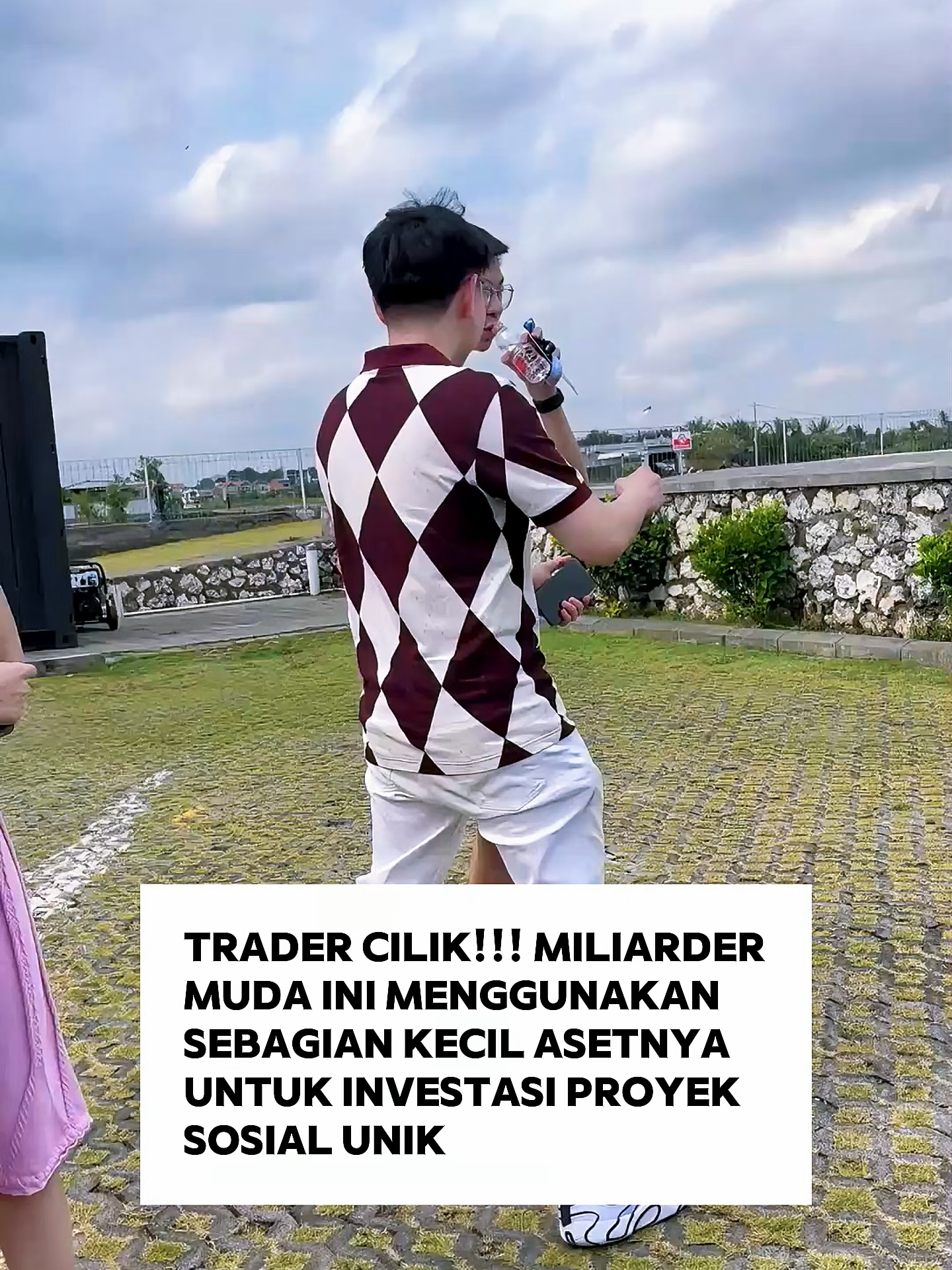 Miliarder muda ini menggunakan sebagian kecil asetnya untuk investasi proyek sosial unik #sulianto #nagake10 #miliarder  #fyp #viral