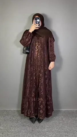 #bajuraya #outfitlebaran #dresskondangan 