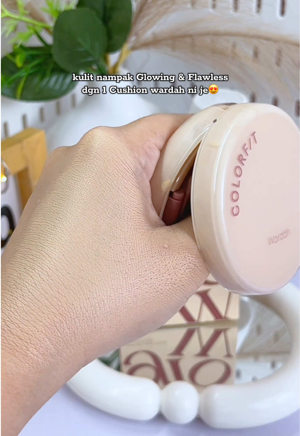 #wardah #wardahbeauty #wardahcolorfitcushion #wardahglowcushion 