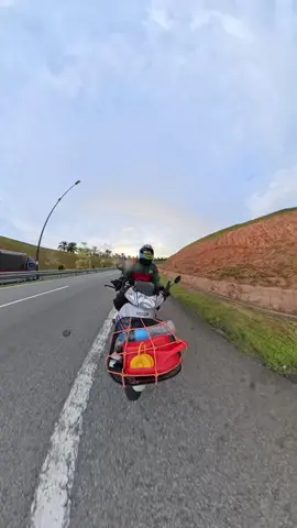 ถนนฮายเวมาเลเซีย🇲🇾 #เจ้าแว่น😎 #ไปแป๊ปเดียว‼️ #อ้ายนี่แหละหมอรำ🤟 #เครื่องซิ่งช่างภัคบ้านโป่ง⚙️ 