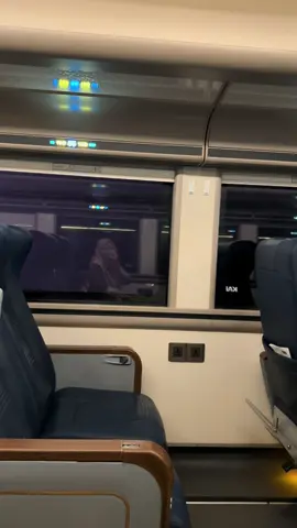 Taksaka🩵🧡 #taksaka #kai #keretaapiindonesia #4u 