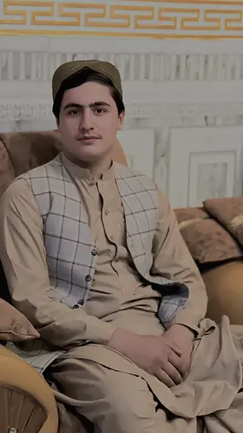 ده نارینه خلګو دربار ده ..! نامردانو تر ماڼی بهتر دی .!🦅😎