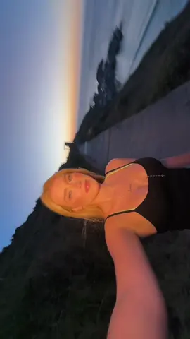 Final de tarde incrível!  Pesquise no Mercado Livre o ID regata: QF78YU-TKE8 @Mercado Livre Moda  #MercadoLivreModa #OMelhorDaBeleza